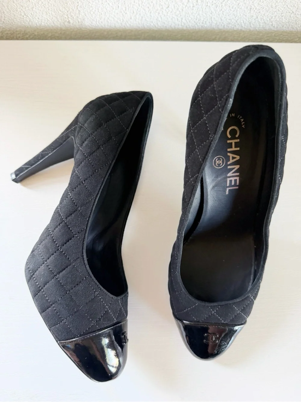 Chanel Black Quilted Suede Patent CC Cap Toe Platform Pumps EU 39